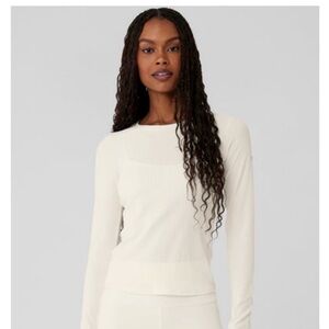 ALO Yoga Cream Ribbed Sea Coast Long Sleeves